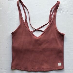 Vuori Mauve Ribbed Crop Top